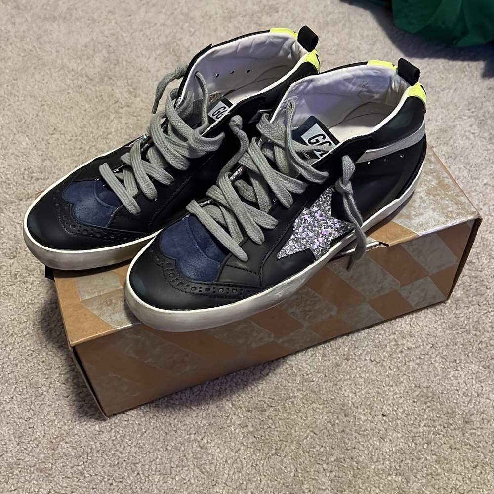 Golden goose mid star